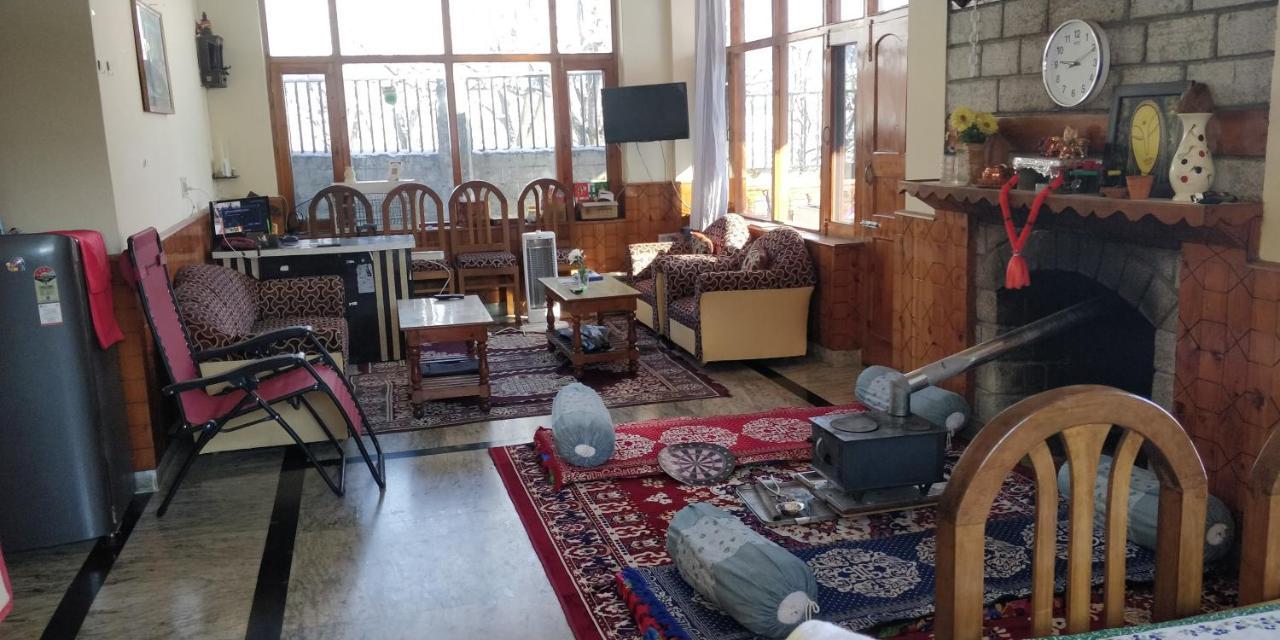 Villa Aroma Taru / ,manali