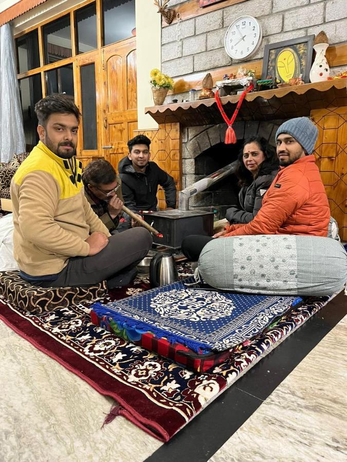 Aroma Taru / ,manali Manali (Himachal Pradesh)